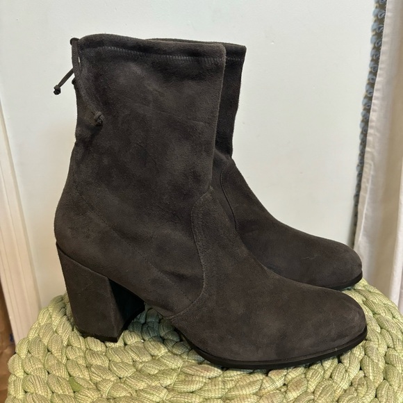 Stuart Weitzman Shorty Slate Gray Suede Block Heel Ankle Boots - Picture 4 of 11